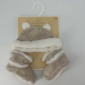 First Impressions Baby Tan Hat and Booties Set Size 6-12 Months New